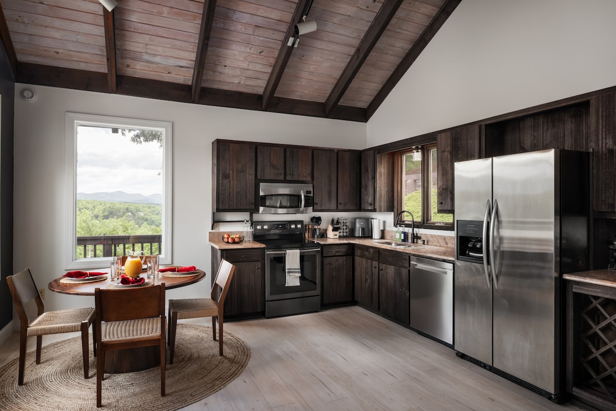 Fully equipped kitchen with mountain views
